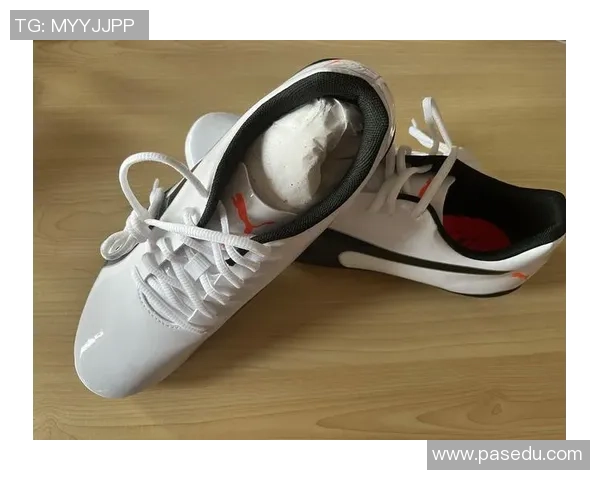 最骚足球鞋大盘点让你在球场上尽显风采与个性